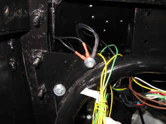 wiring_3583.jpg (57231 bytes)